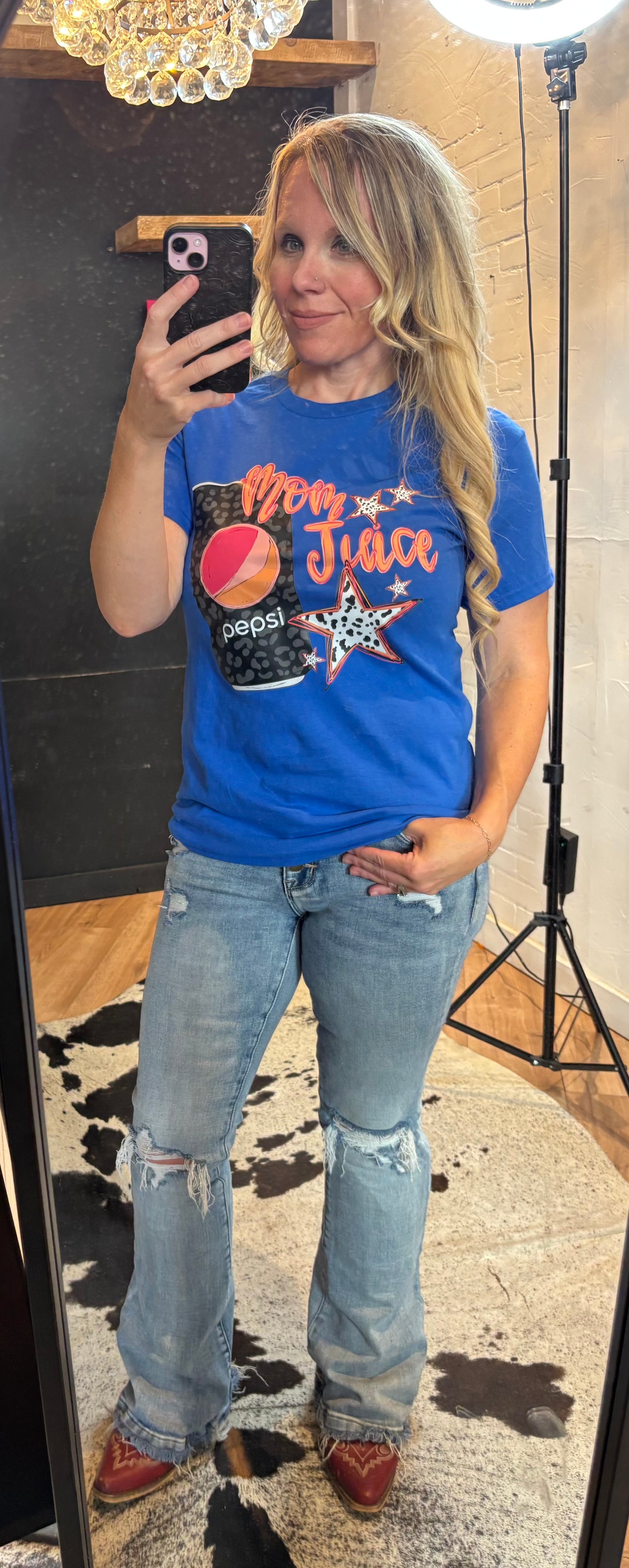 Mom juice Pepsi tee