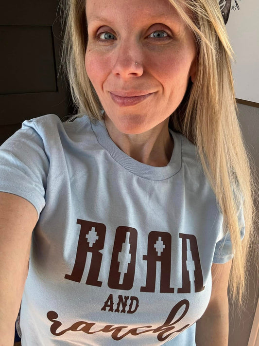 Roan & ranchy tee
