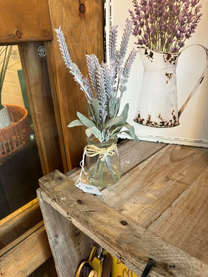 Lavendar floral jar