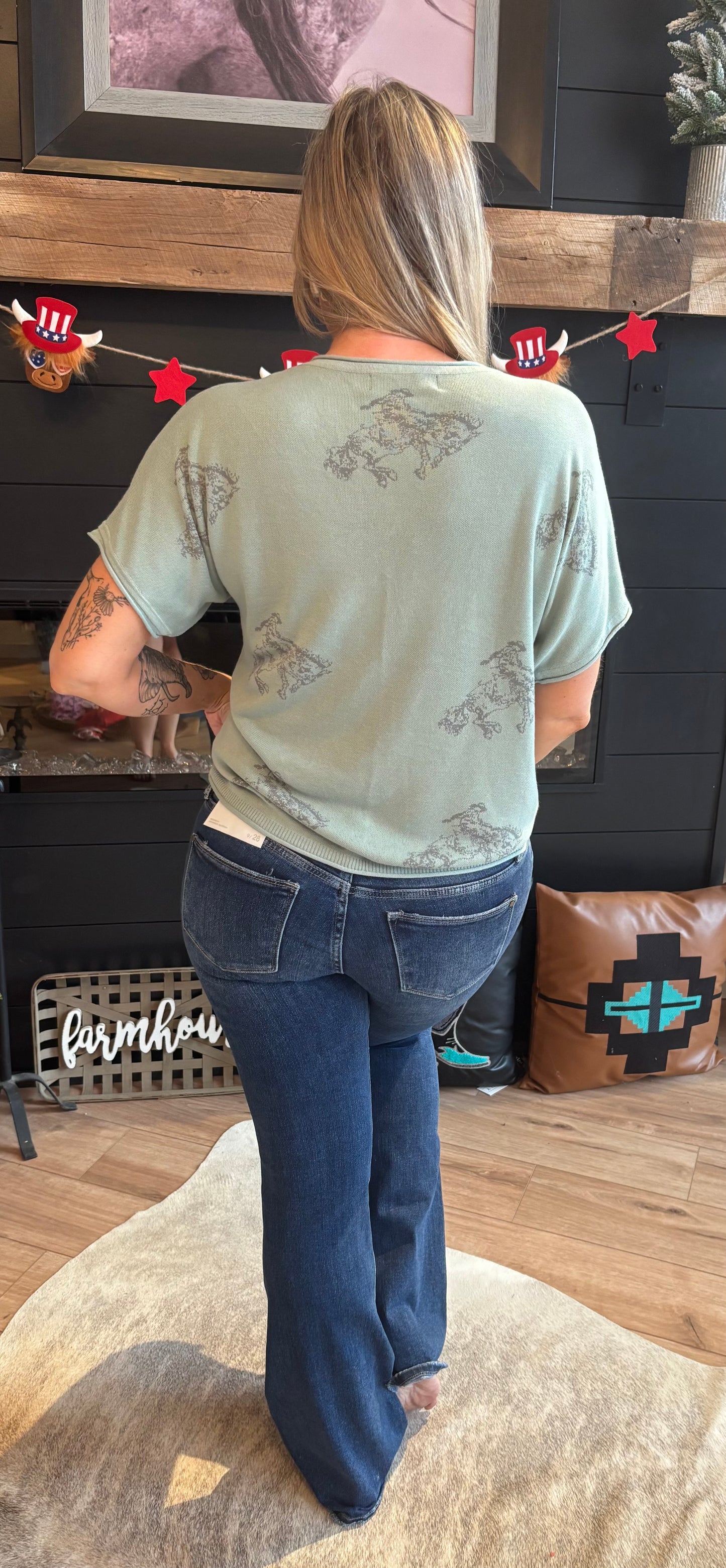 Saddle up top