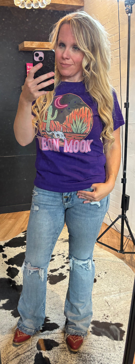 Neon moon tee