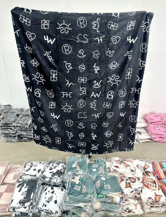 black brand blanket