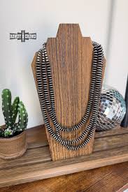 Elvira stacked necklace